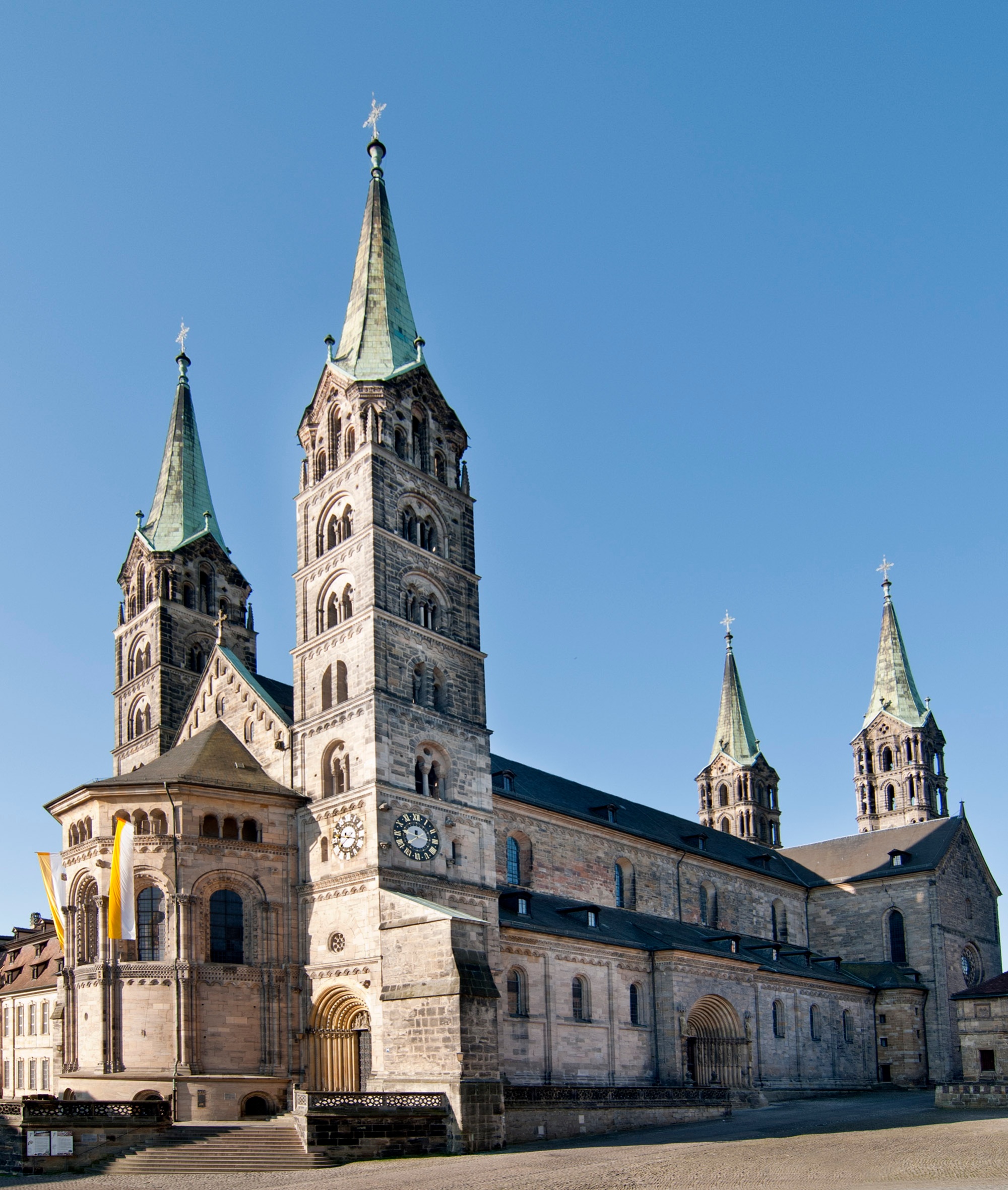 DOM--BAMBERGERDOM