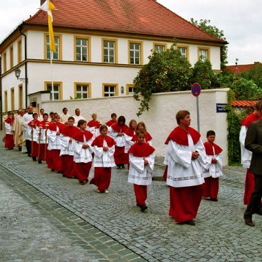 03-019-jpg