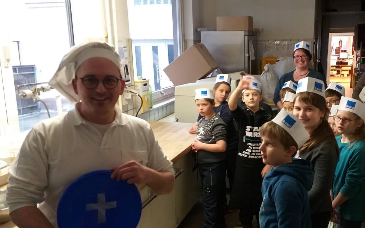 Erstkommunionvorbereitung 2019 wir backen und teilen das Brot