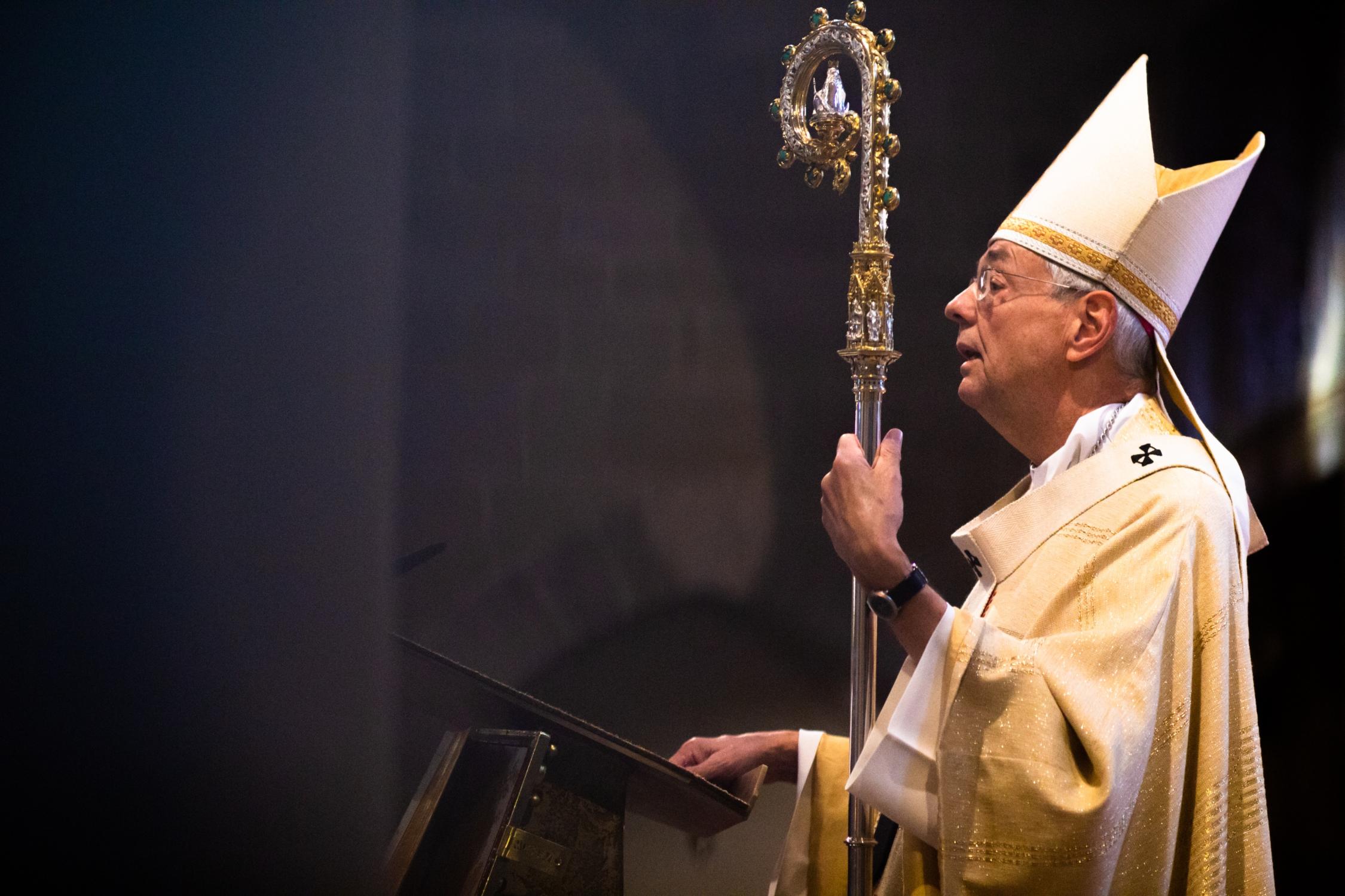 Erzbischof Schick predigt im Dom Predigt