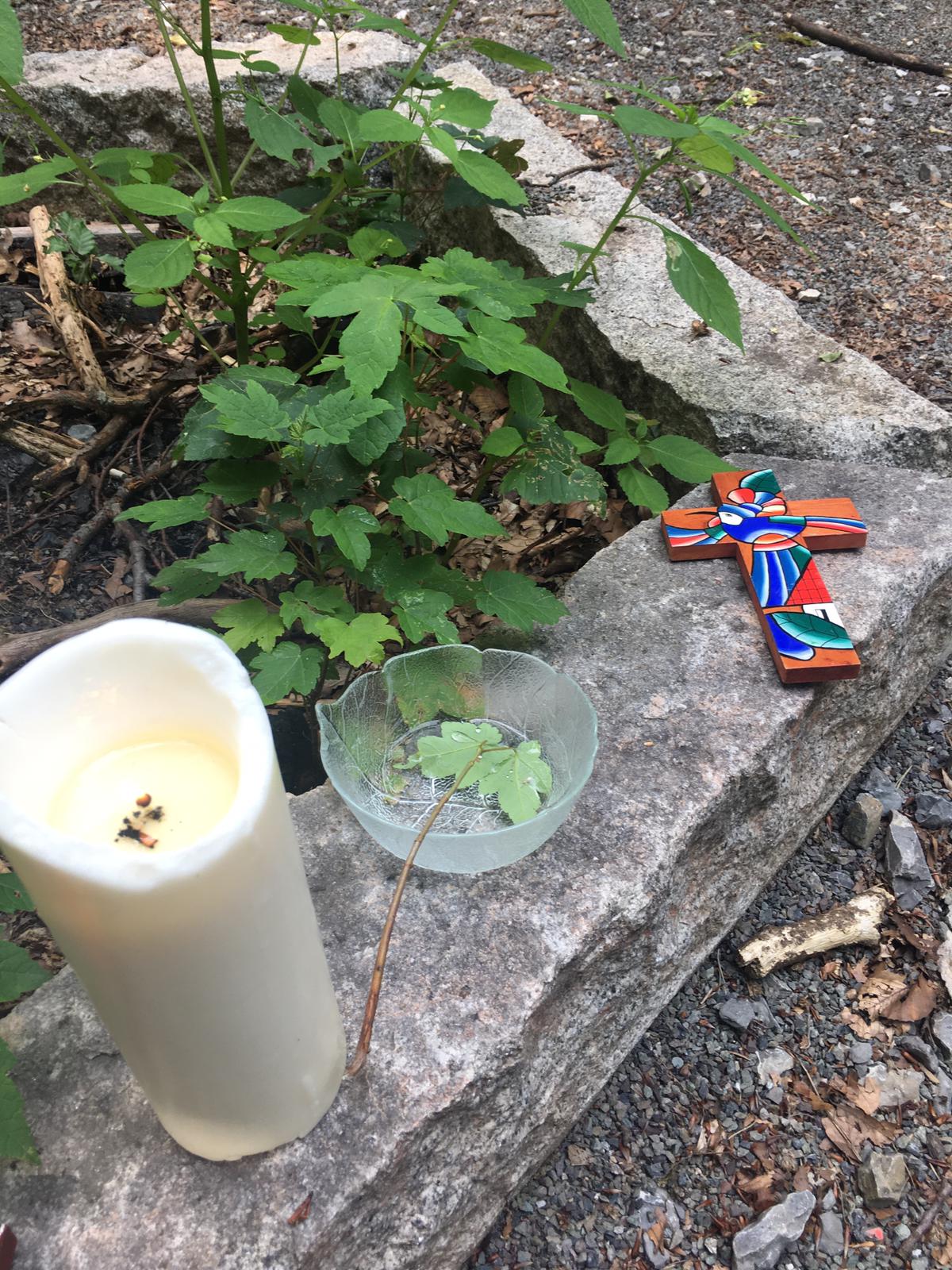 Gottesdienst in Wanderschuhen