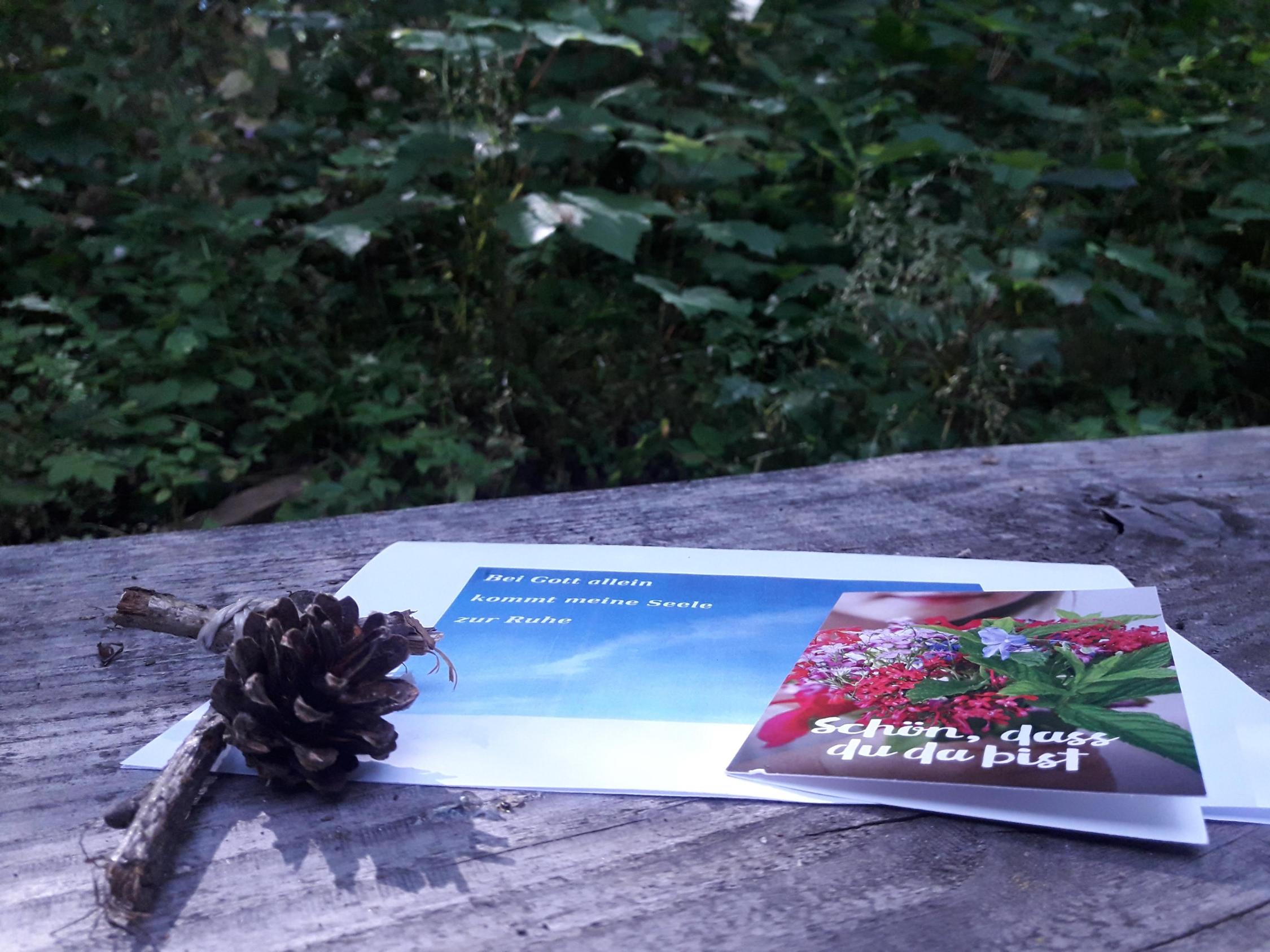 Gottesdienst in Wanderschuhen