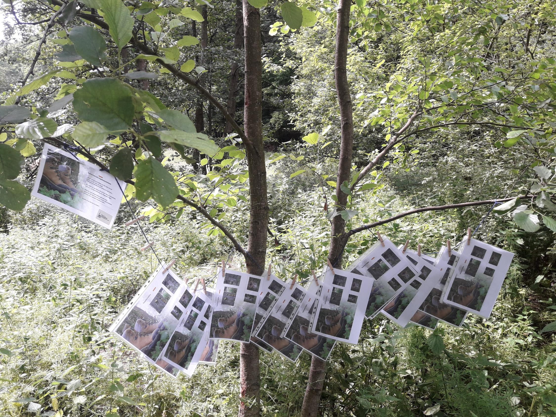 Gottesdienst in Wanderschuhen