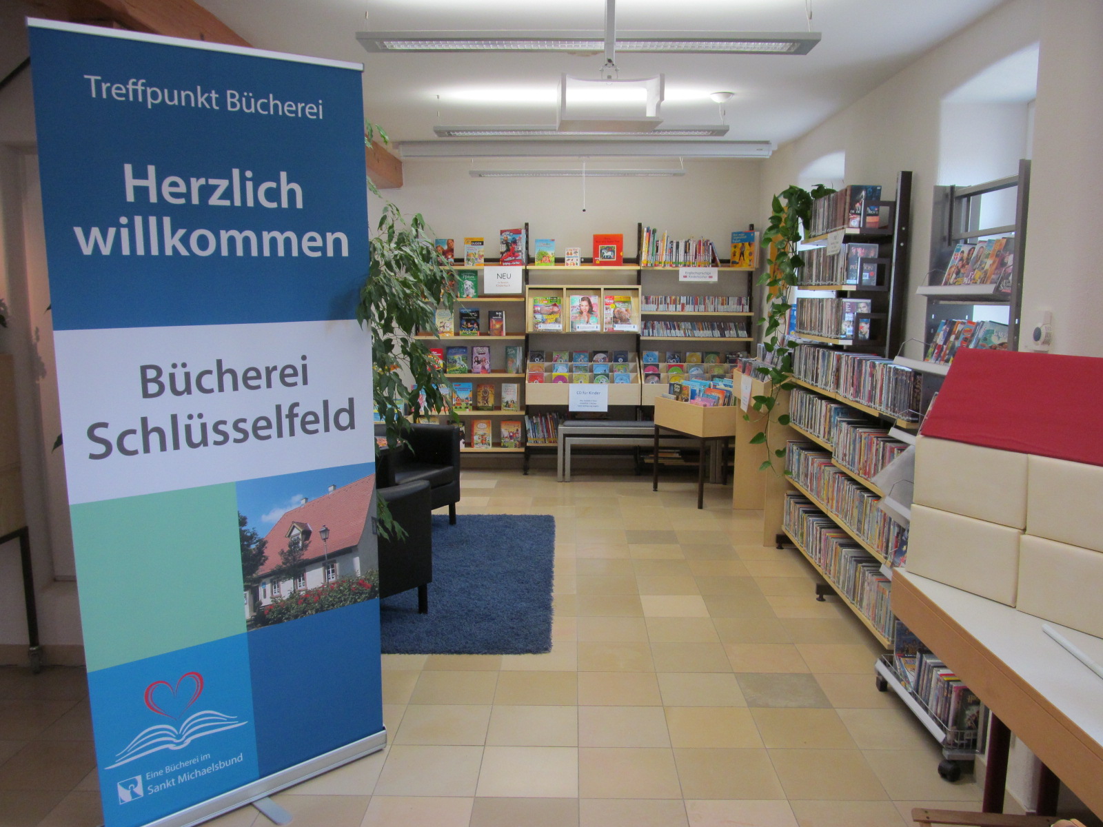 Impressionen aus der Bücherei Schlüsselfeld