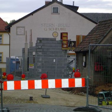 PFARRZENTRUM----MAUERARBEITEN--ERDGESCHOSS--30092005